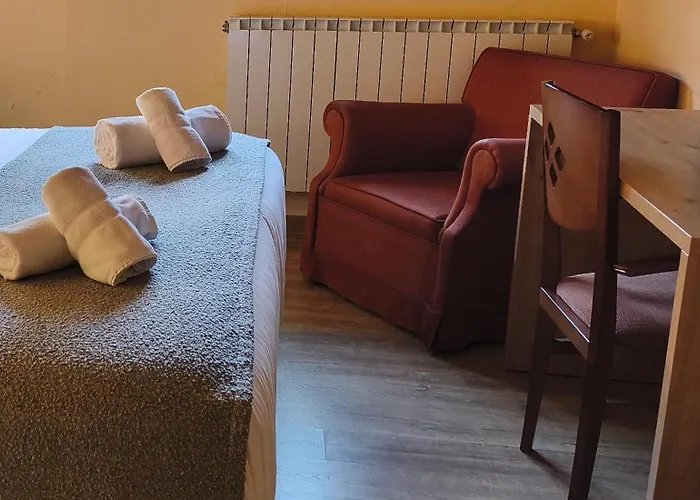 Hotel Saurat